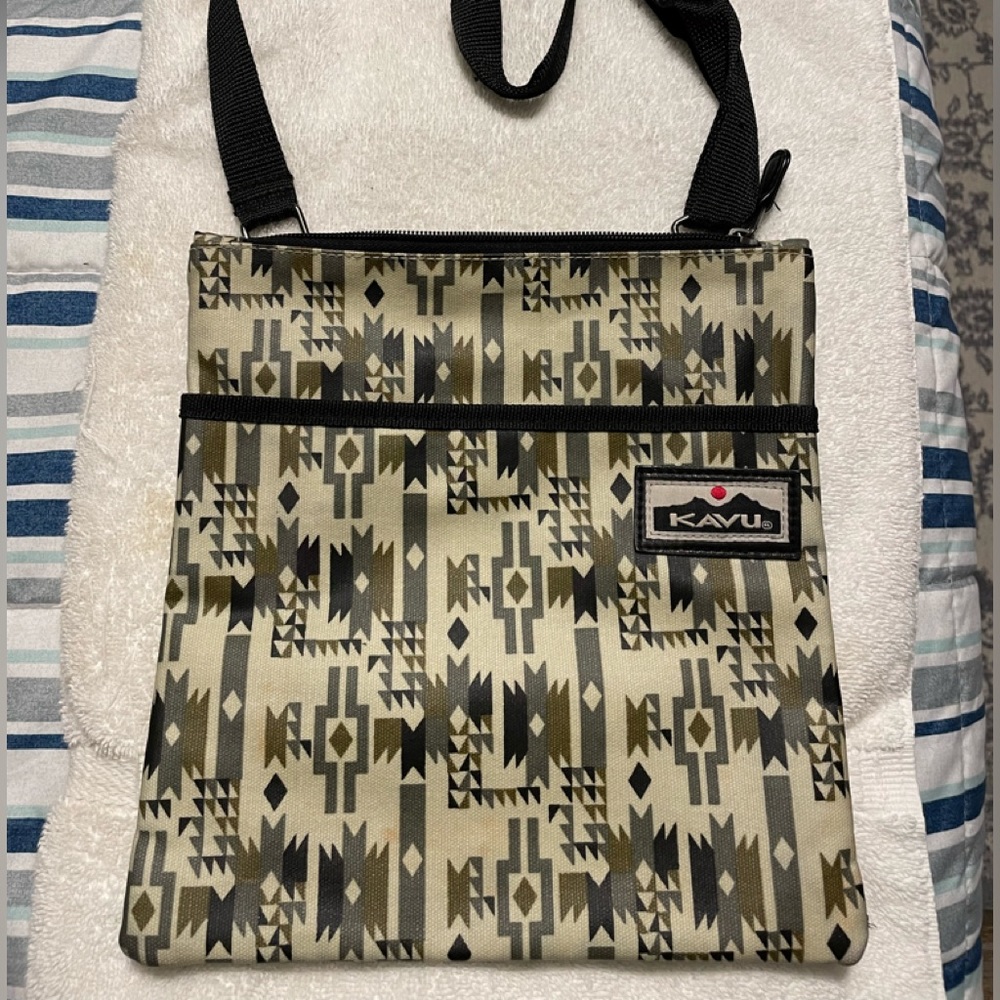 Kavu Crossbody
